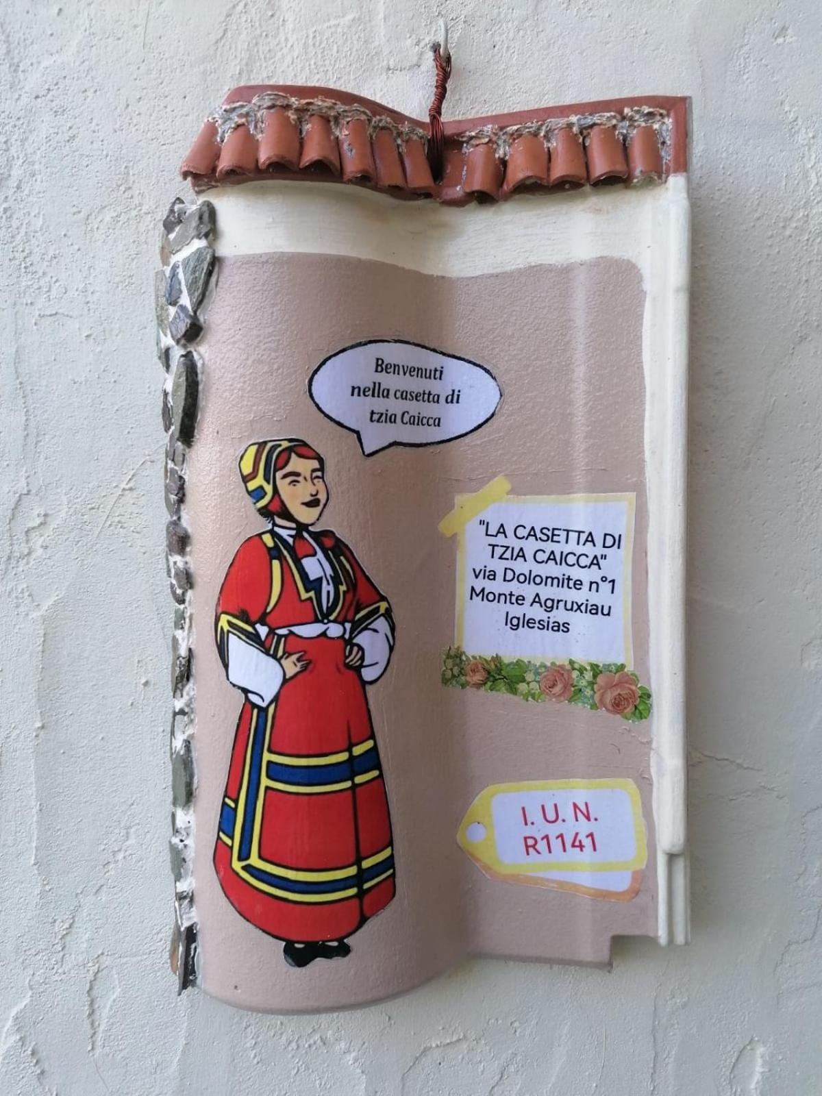 איגלסיאס La Casetta Di Tzia Caicca מראה חיצוני תמונה
